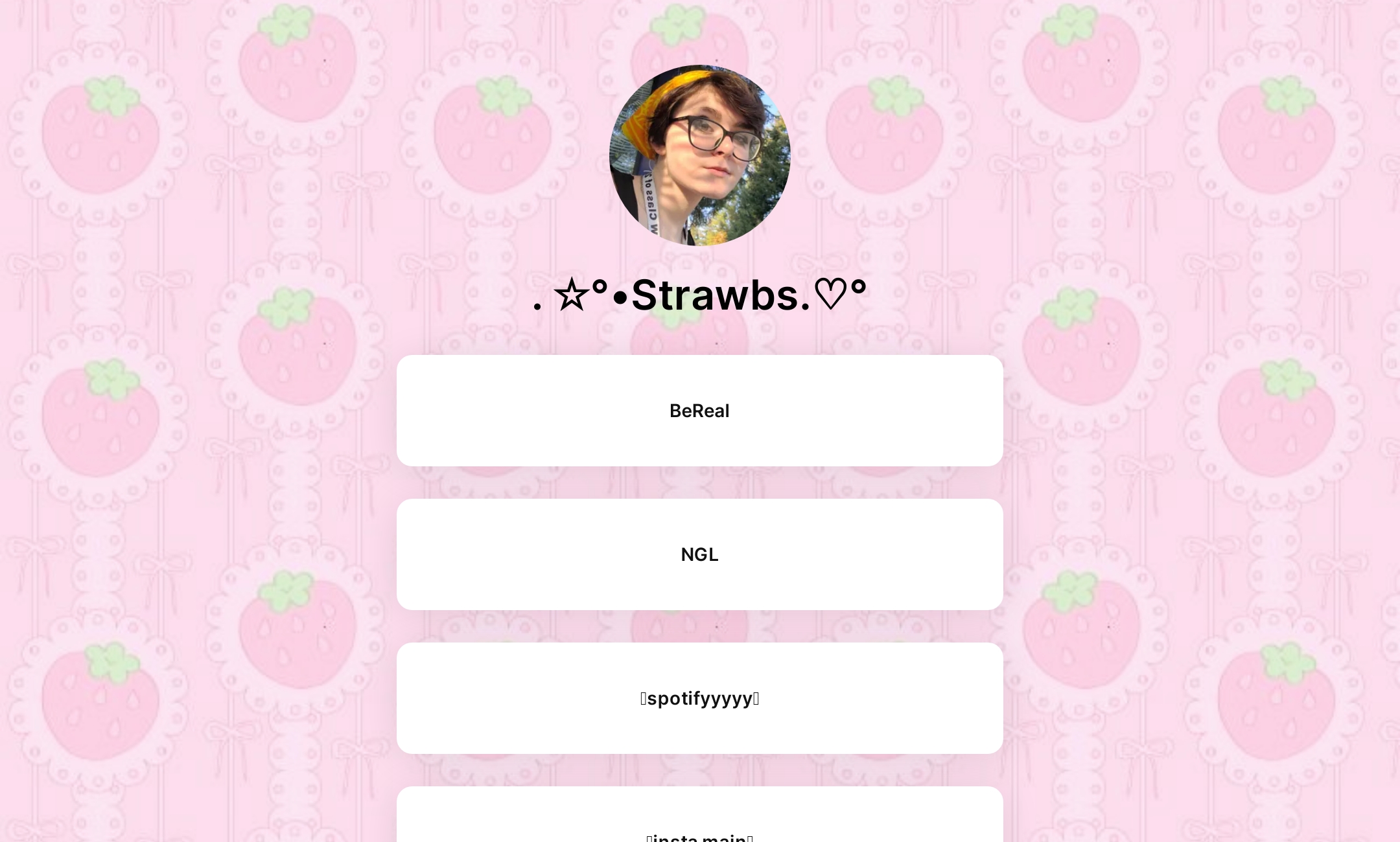 Strawbs.♡°'s Flowpage